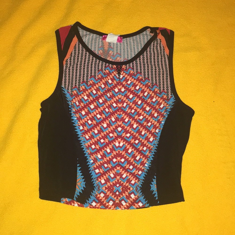 5️⃣ Dollar SALE 🔥Tribal Crop top New